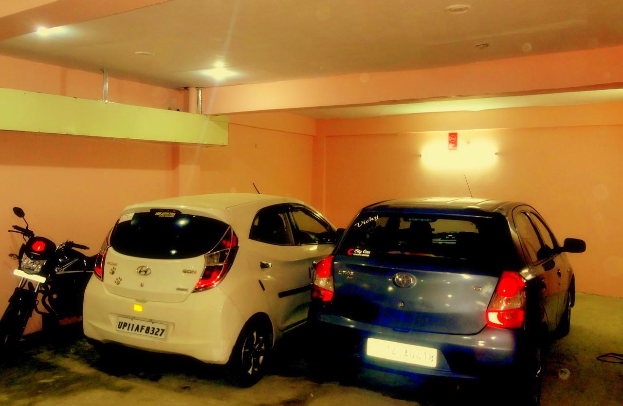 Hotel Rattans Regency Roorkee エクステリア 写真