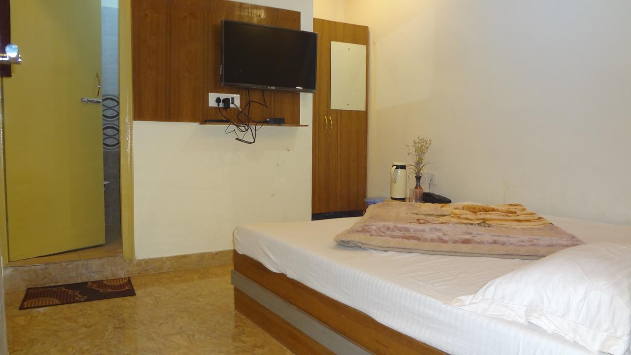 Hotel Rattans Regency Roorkee エクステリア 写真